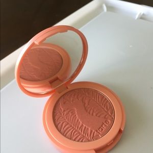 TARTE Amazonian 12 Hr Blush Captivating
